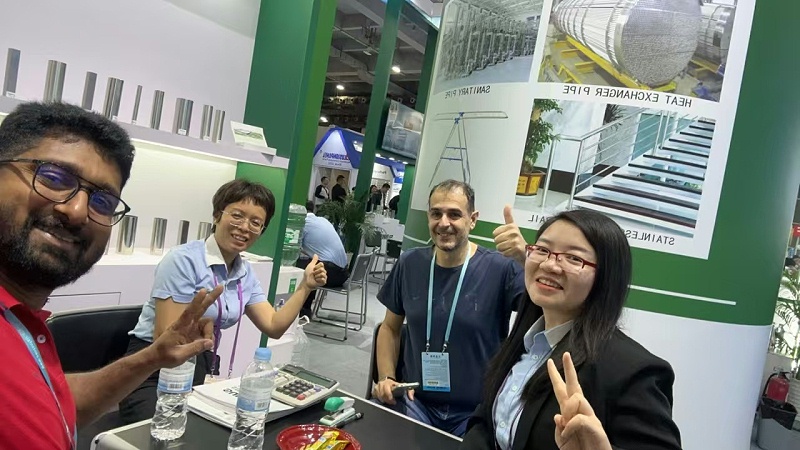 adec7a0ff67d4a373ab806e88352831 adec7a0ff67d4a373ab806e88352831