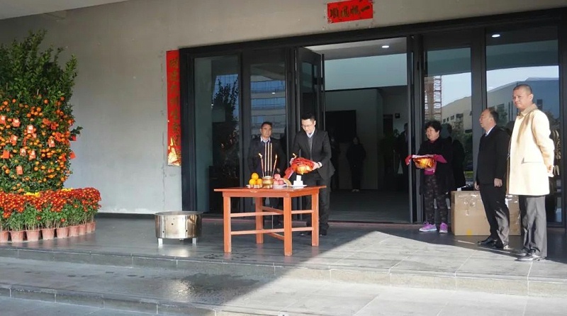 wb万搏体育·(中国)平台官方网站工厂开工大吉 wb万搏体育·(中国)平台官方网站工厂开工大吉