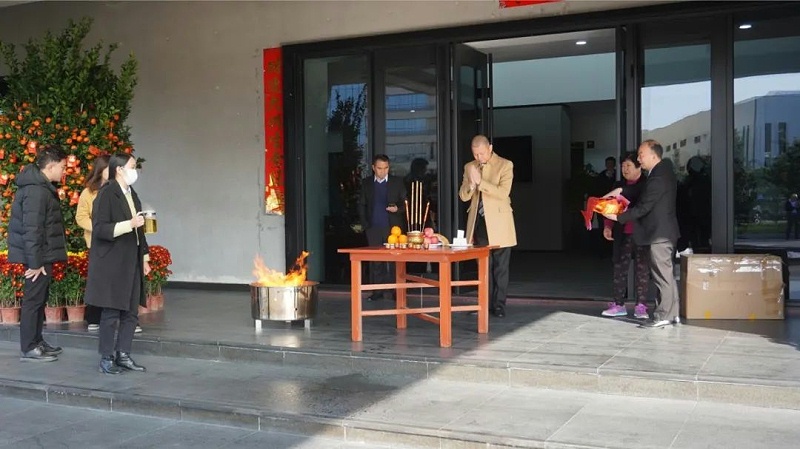 wb万搏体育·(中国)平台官方网站工厂开工大吉 wb万搏体育·(中国)平台官方网站工厂开工大吉