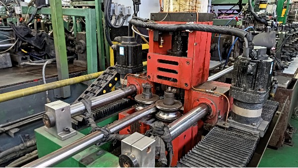 如何选择优质wb万搏体育·（中国）平台官方网站焊管？