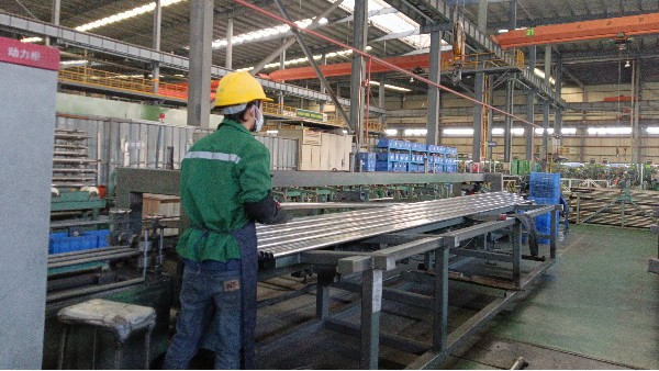 wb万搏体育·（中国）平台官方网站装饰管和无缝管的区别是什么