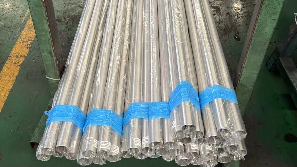 舰船上用的wb万搏体育·（中国）平台官方网站管选用304还是316L好