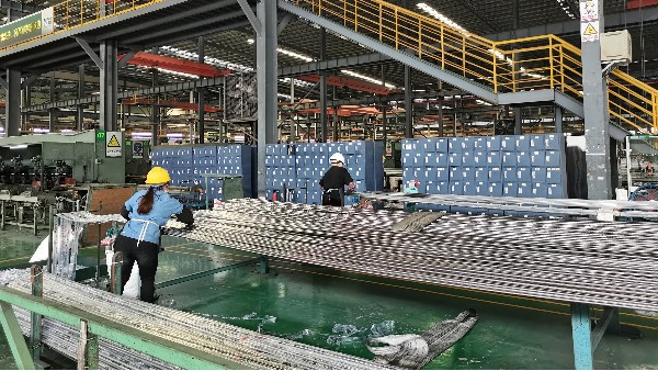 wb万搏体育·（中国）平台官方网站装饰管和wb万搏体育·（中国）平台官方网站工业管之间有什么不同？