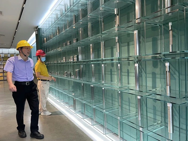 640.webp (1) 640.webp (1)