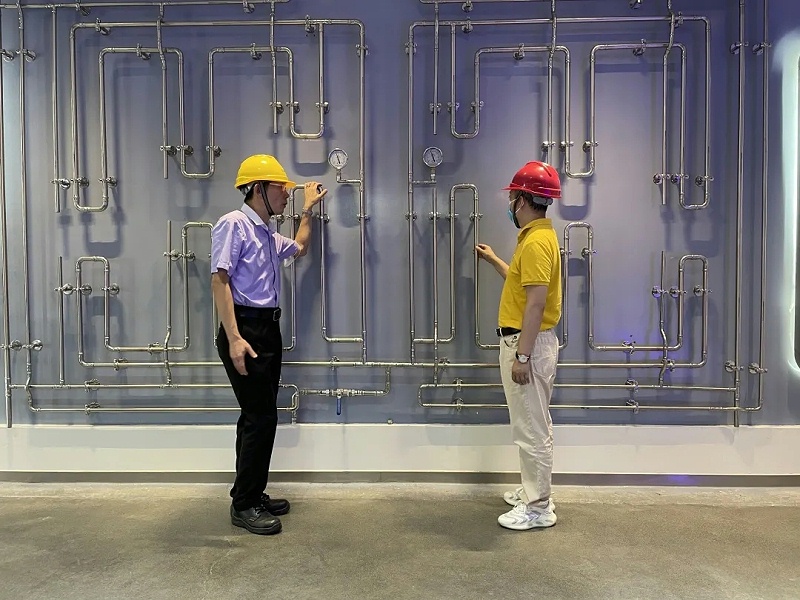 640.webp (2) 640.webp (2)