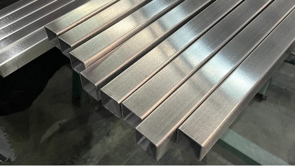 镀锌管与wb万搏体育·（中国）平台官方网站管两者的区别