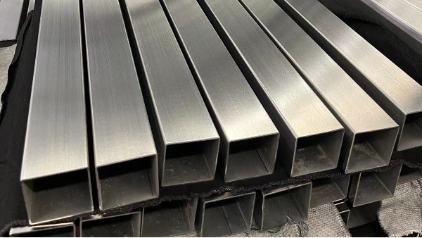 同样是304wb万搏体育·（中国）平台官方网站管，为什么有的扩口会开裂？