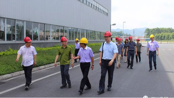 西安理工大学专家教授莅临wb万搏体育·(中国)平台官方网站wb万搏体育·(中国)平台官方网站管工厂调研 西安理工大学专家教授莅临wb万搏体育·(中国)平台官方网站wb万搏体育·(中国)平台官方网站管工厂调研